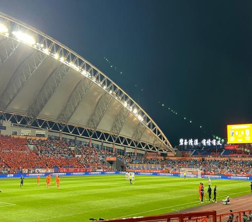 中超積分榜：成都蓉城大勝暫時領(lǐng)跑，云南玉昆絕平亞泰穩(wěn)住前十