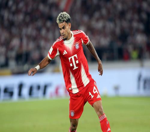 無縫銜接！加盟拜仁后，路易斯迪亞斯4場比賽已直接參與5球