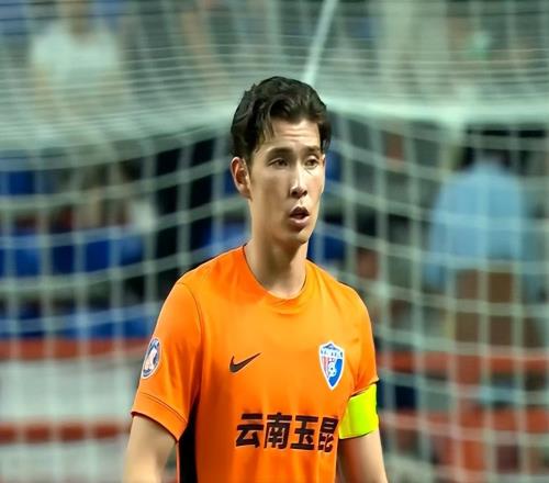 11！中超副班長無緣3連勝，傅明補(bǔ)時(shí)判點(diǎn)造絕平，保級(jí)4隊(duì)僅差1分